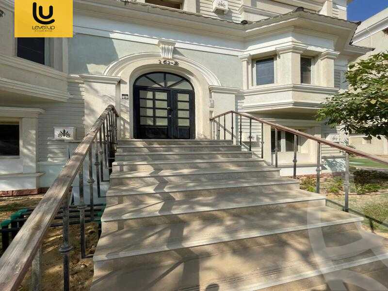 https://aqarmap.com.eg/ar/listing/5435481-for-sale-cairo-new-cairo-compounds-mountain-view-hyde-park