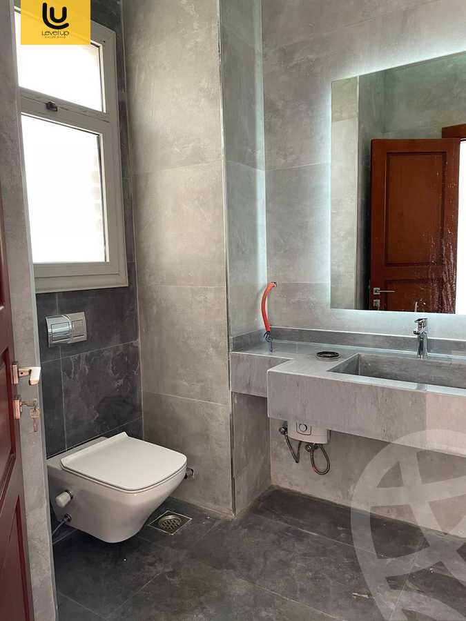 https://aqarmap.com.eg/en/listing/5436208-for-rent-cairo-new-cairo-compounds-village-gate-mall-palm-hills