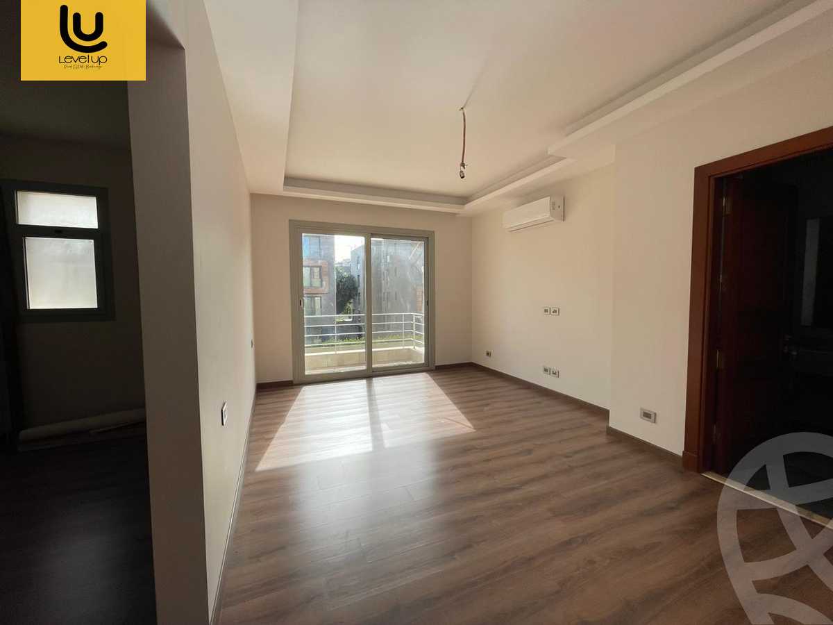 https://aqarmap.com.eg/en/listing/5436208-for-rent-cairo-new-cairo-compounds-village-gate-mall-palm-hills