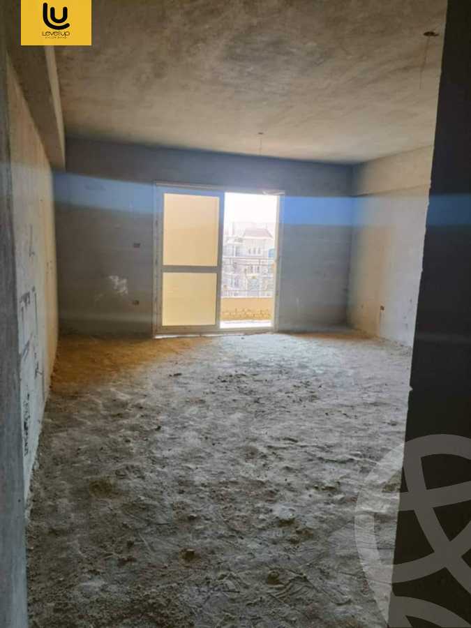 https://aqarmap.com.eg/ar/listing/5443571-for-sale-cairo-new-cairo-compounds-loaloat-new-cairo