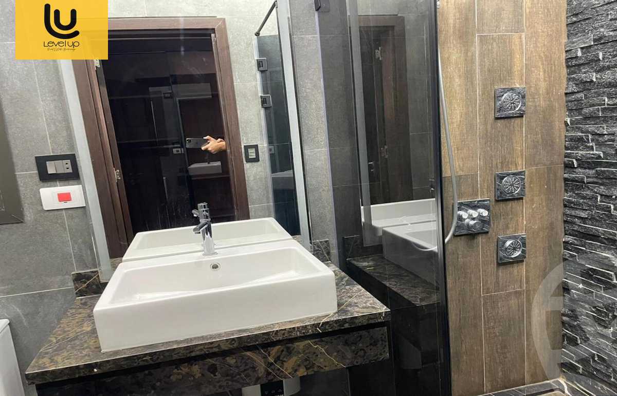 https://aqarmap.com.eg/ar/listing/5447916-for-rent-cairo-new-cairo-compounds-lakeview-residence