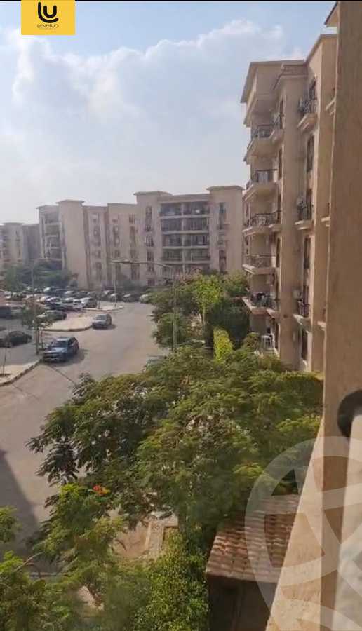 https://aqarmap.com.eg/ar/listing/5455103-for-sale-cairo-new-cairo-lrhb-city-phase-5-talaat-mostafa-st