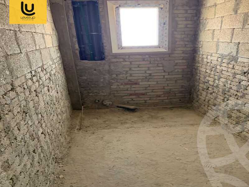 https://aqarmap.com.eg/ar/listing/5462316-for-sale-cairo-new-cairo-compounds-mountain-view-hyde-park
