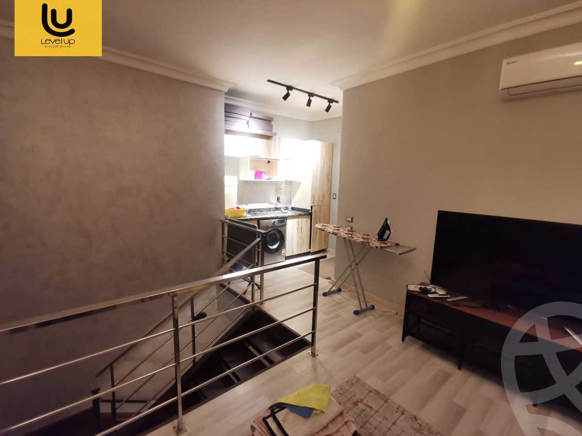 https://aqarmap.com.eg/ar/listing/5462399-for-sale-cairo-new-cairo-compounds-kmbwnd-fyldj-jyt-blm-hylz