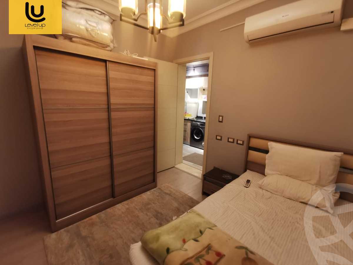https://aqarmap.com.eg/ar/listing/5462399-for-sale-cairo-new-cairo-compounds-kmbwnd-fyldj-jyt-blm-hylz