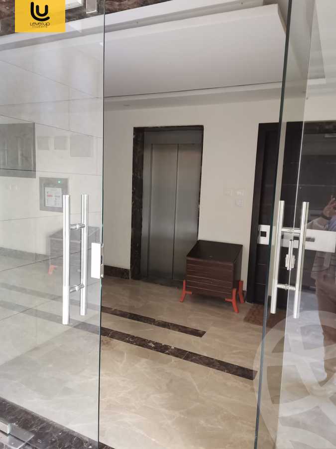 https://aqarmap.com.eg/ar/listing/5462459-for-rent-cairo-new-cairo-compounds-azad