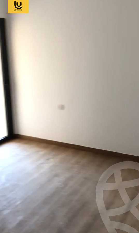 https://aqarmap.com.eg/ar/listing/5462466-for-sale-cairo-new-cairo-compounds-fifth-square
