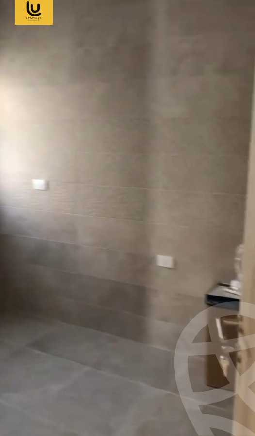 https://aqarmap.com.eg/ar/listing/5462466-for-sale-cairo-new-cairo-compounds-fifth-square