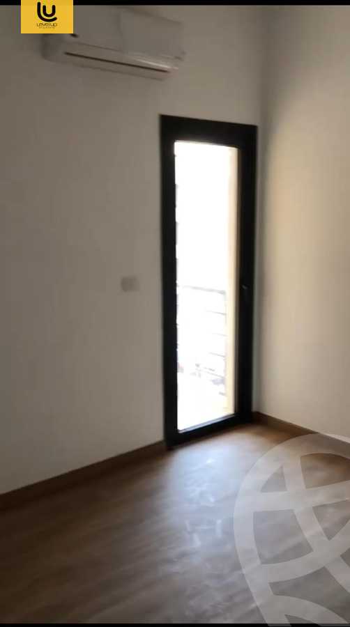 https://aqarmap.com.eg/ar/listing/5462466-for-sale-cairo-new-cairo-compounds-fifth-square