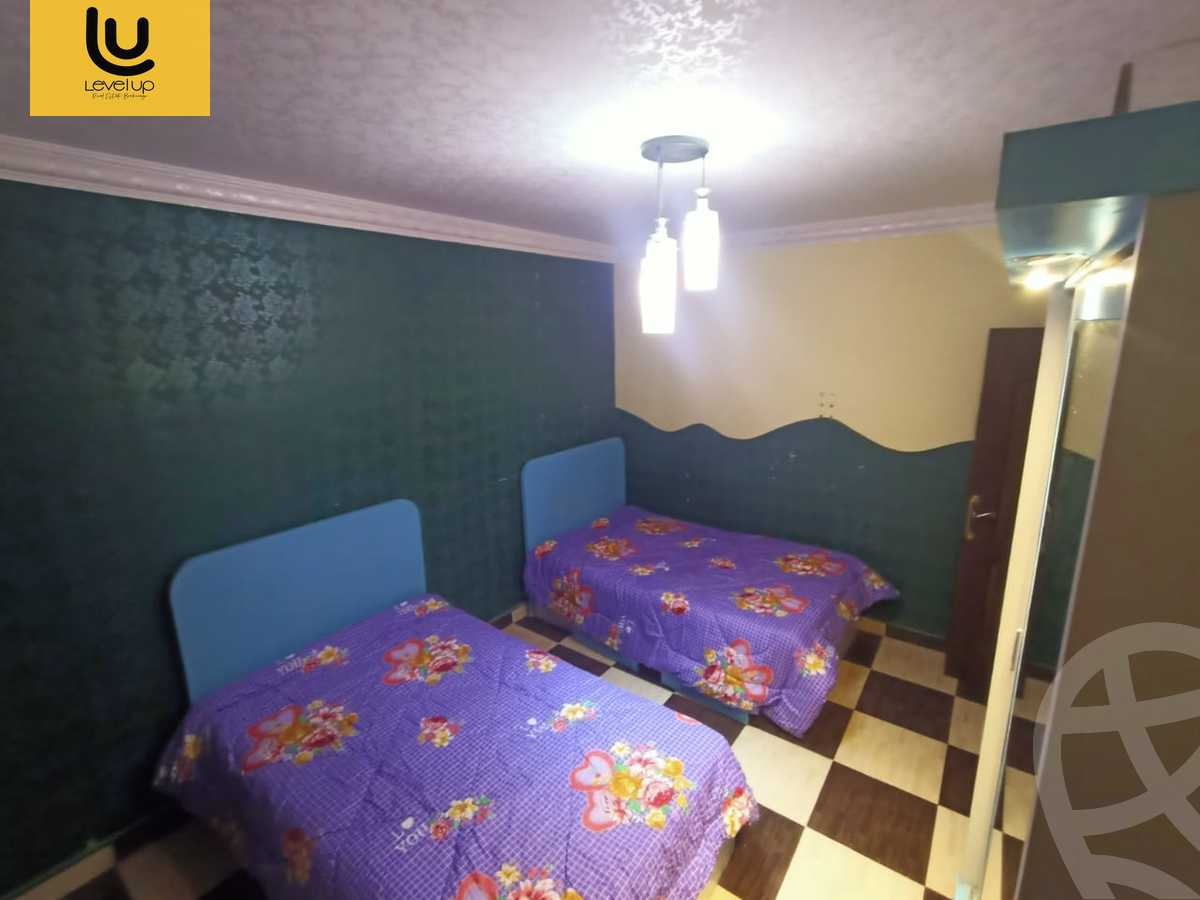 https://aqarmap.com.eg/en/listing/5465752-for-sale-cairo-new-cairo-compounds-el-ashrafia