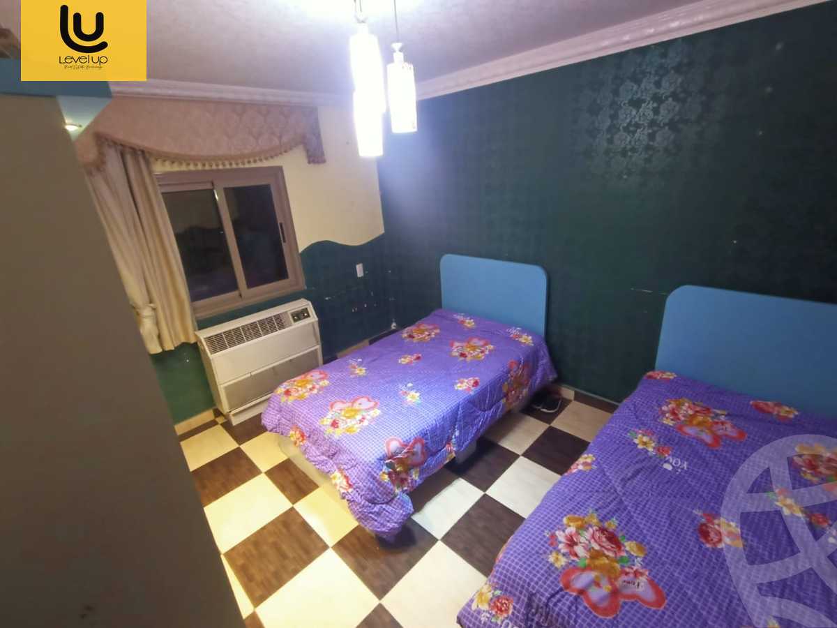 https://aqarmap.com.eg/en/listing/5465752-for-sale-cairo-new-cairo-compounds-el-ashrafia