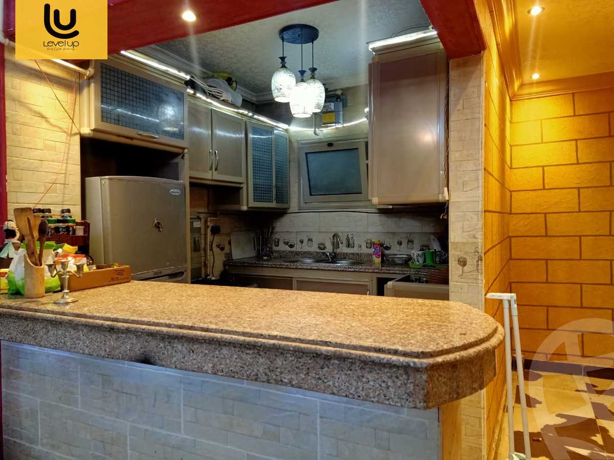 https://aqarmap.com.eg/en/listing/5465752-for-sale-cairo-new-cairo-compounds-el-ashrafia