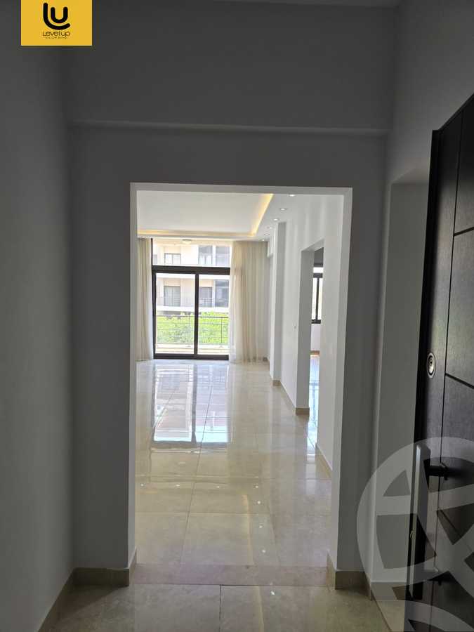https://aqarmap.com.eg/ar/listing/5465836-for-sale-cairo-new-cairo-compounds-fifth-square