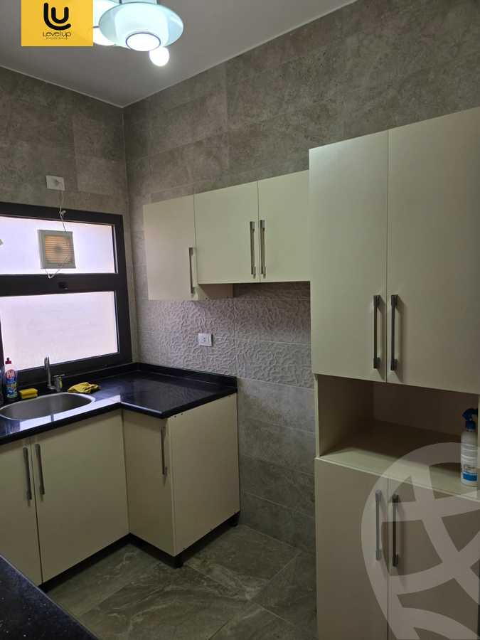 https://aqarmap.com.eg/ar/listing/5465836-for-sale-cairo-new-cairo-compounds-fifth-square