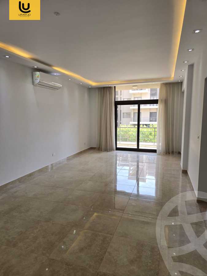 https://aqarmap.com.eg/ar/listing/5465836-for-sale-cairo-new-cairo-compounds-fifth-square