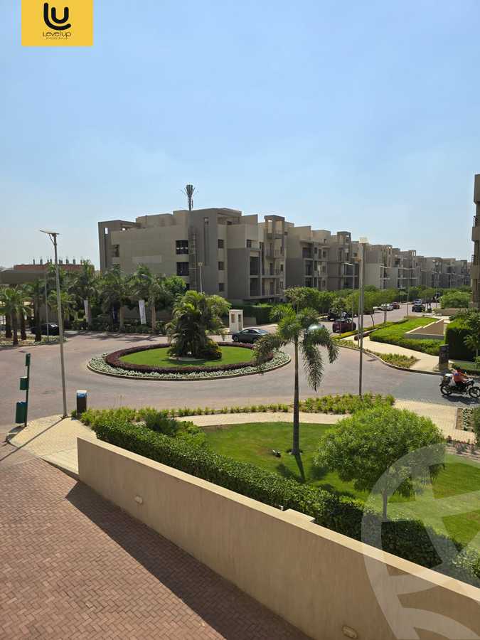 https://aqarmap.com.eg/ar/listing/5465836-for-sale-cairo-new-cairo-compounds-fifth-square