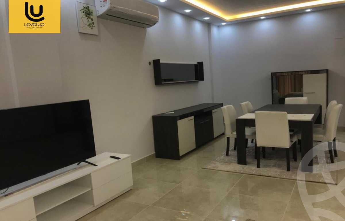 https://aqarmap.com.eg/ar/listing/5465875-for-sale-cairo-new-cairo-compounds-fifth-square