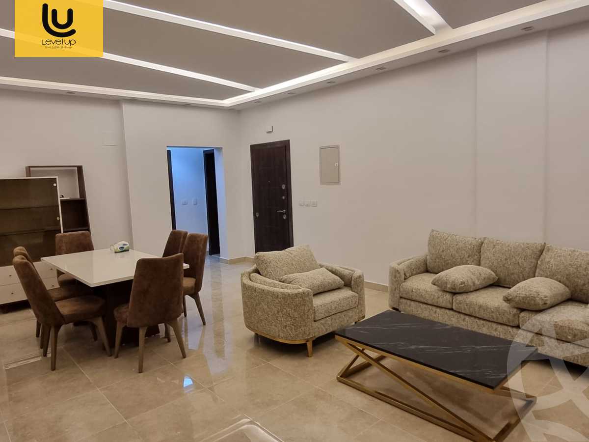 https://aqarmap.com.eg/ar/listing/5465899-for-sale-cairo-new-cairo-compounds-fifth-square