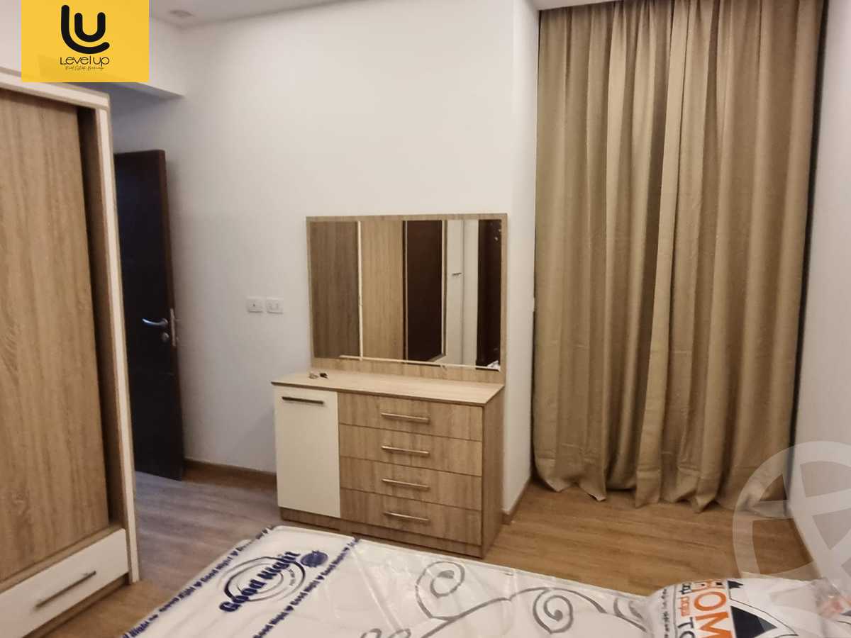 https://aqarmap.com.eg/ar/listing/5465899-for-sale-cairo-new-cairo-compounds-fifth-square