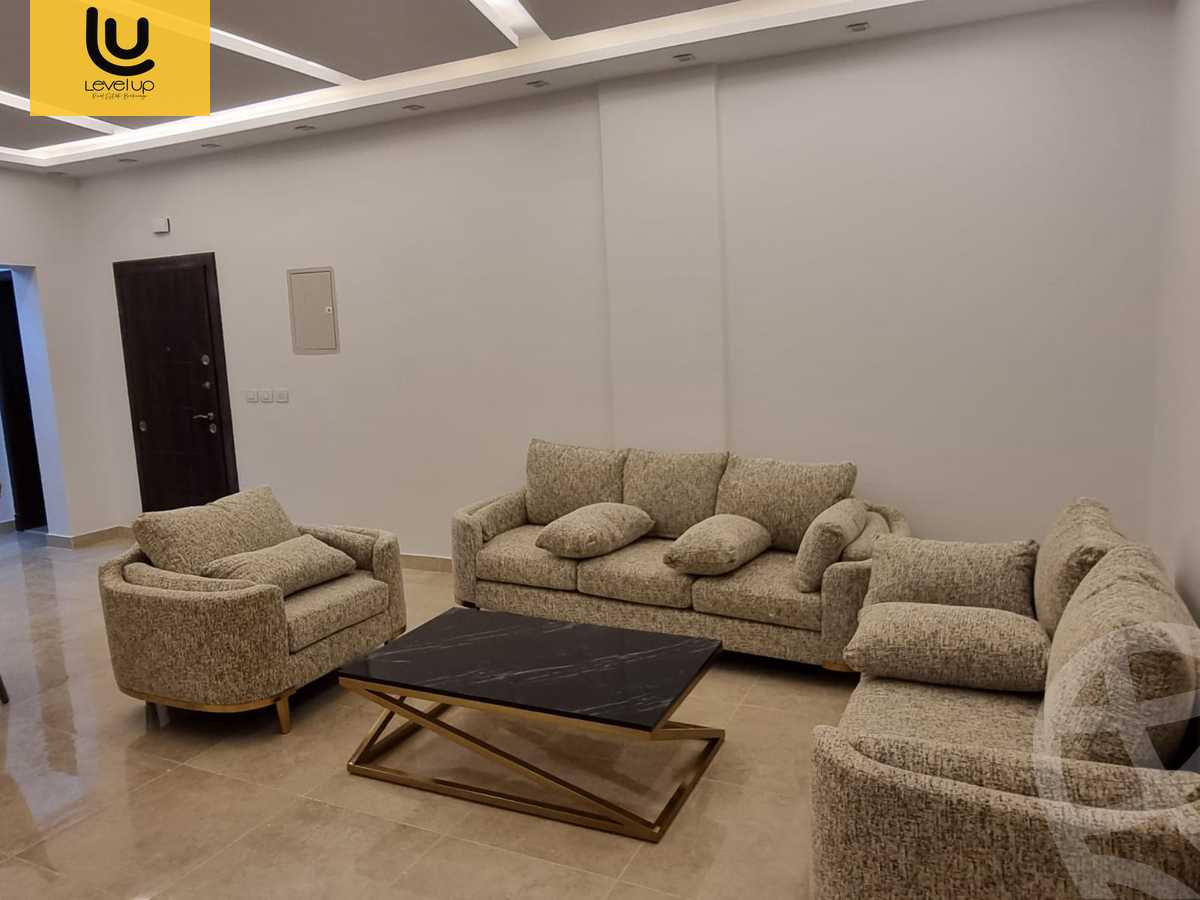 https://aqarmap.com.eg/ar/listing/5465899-for-sale-cairo-new-cairo-compounds-fifth-square