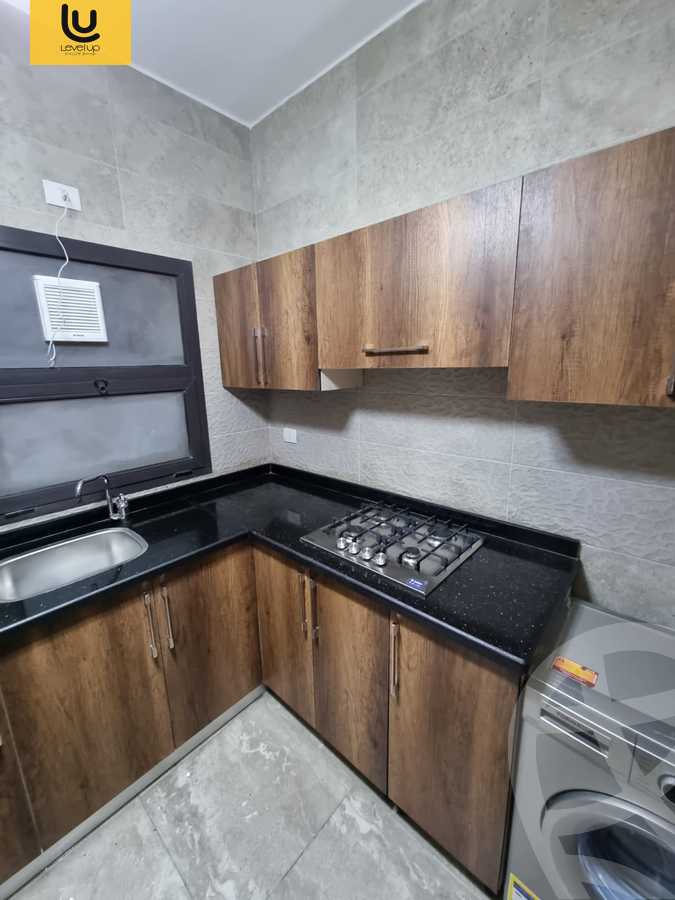 https://aqarmap.com.eg/ar/listing/5465899-for-sale-cairo-new-cairo-compounds-fifth-square