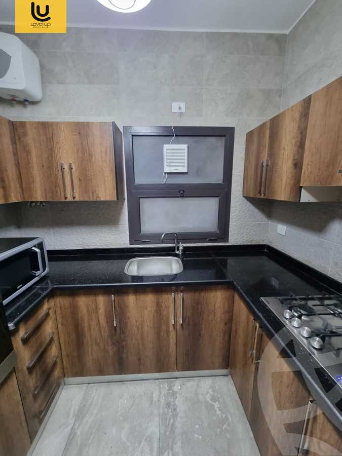 https://aqarmap.com.eg/ar/listing/5465899-for-sale-cairo-new-cairo-compounds-fifth-square