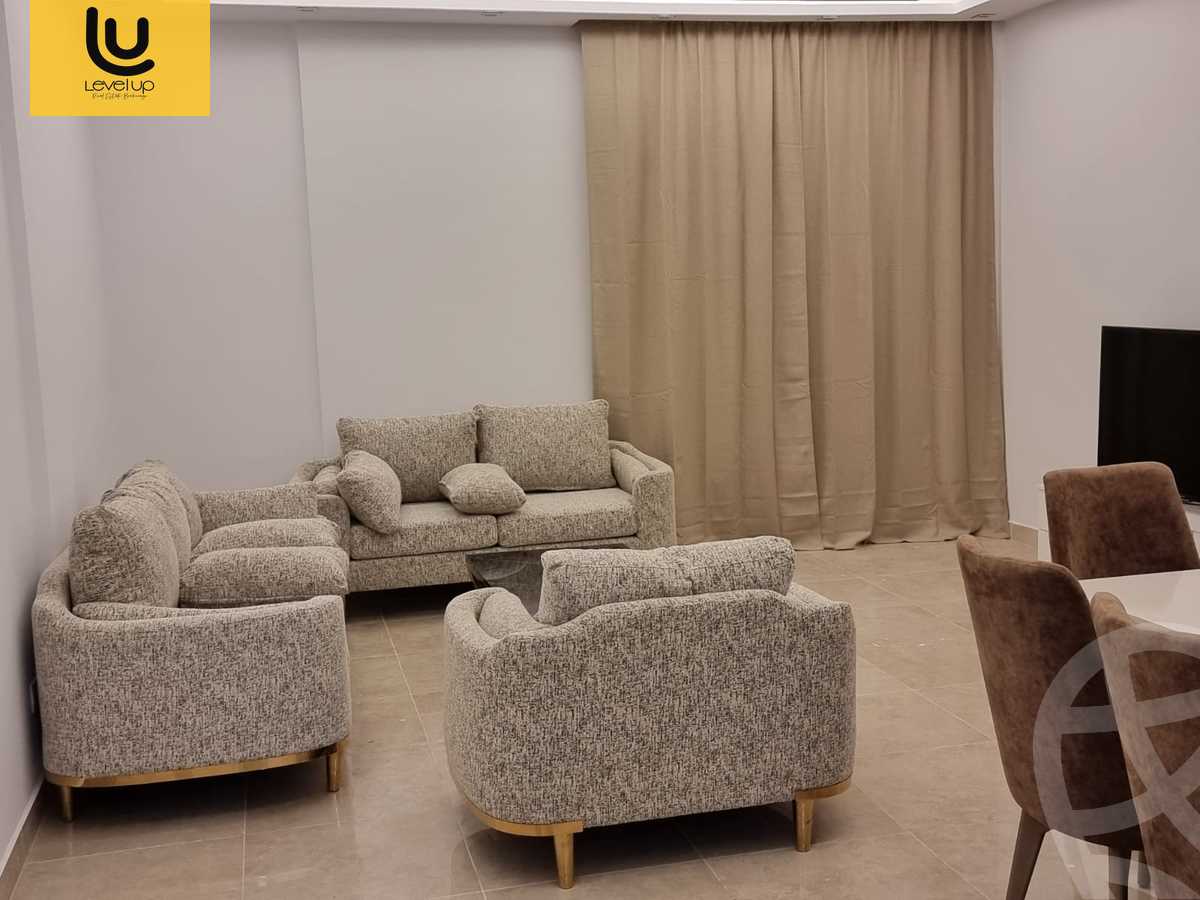 https://aqarmap.com.eg/ar/listing/5465899-for-sale-cairo-new-cairo-compounds-fifth-square