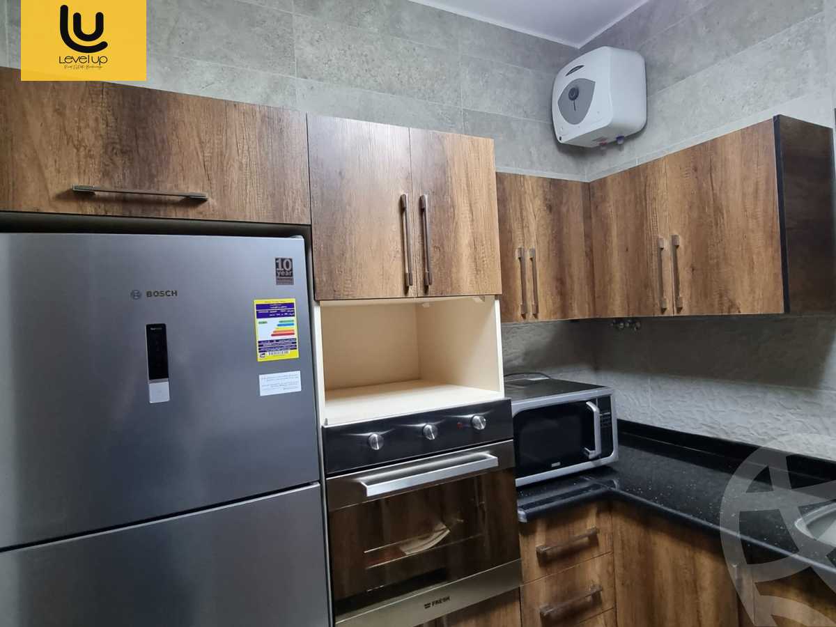 https://aqarmap.com.eg/ar/listing/5465899-for-sale-cairo-new-cairo-compounds-fifth-square