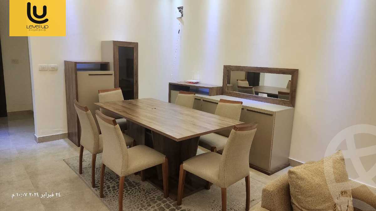 https://aqarmap.com.eg/ar/listing/5465913-for-sale-cairo-new-cairo-compounds-fifth-square