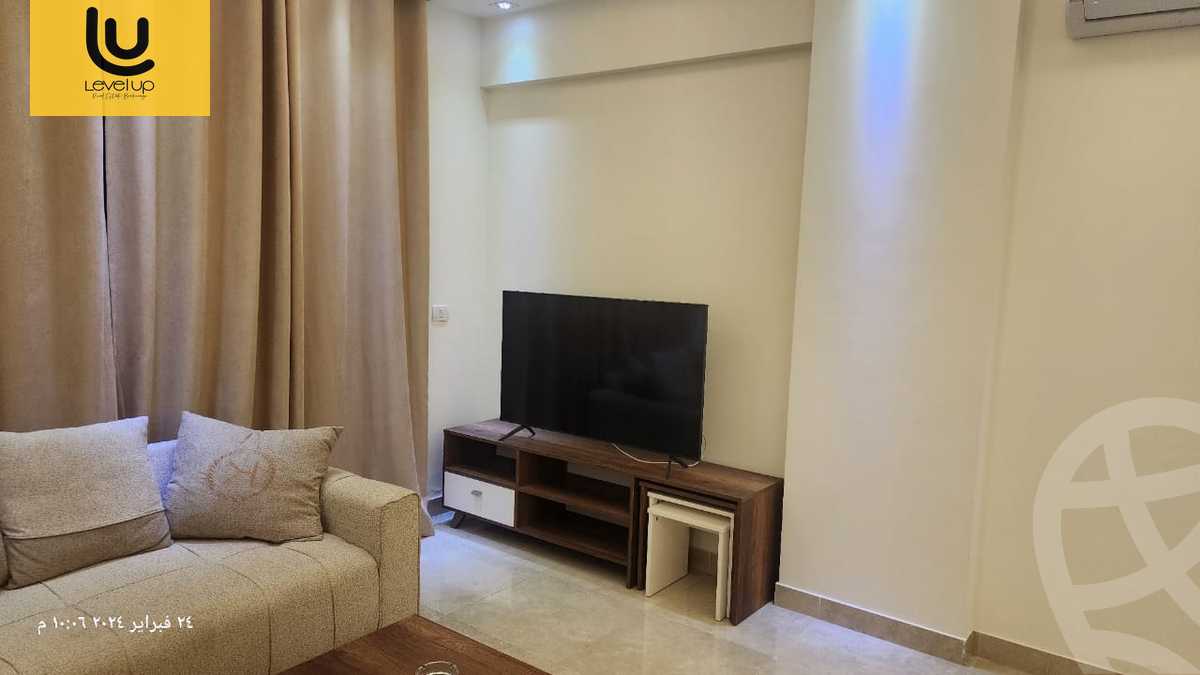 https://aqarmap.com.eg/ar/listing/5465913-for-sale-cairo-new-cairo-compounds-fifth-square