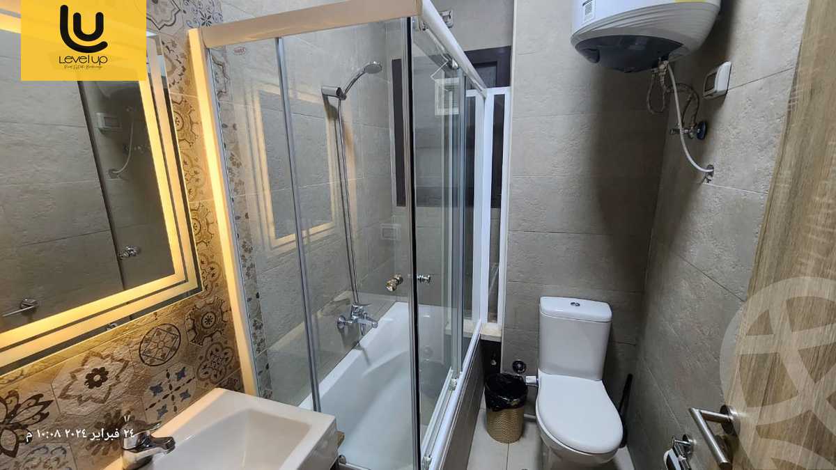 https://aqarmap.com.eg/ar/listing/5465913-for-sale-cairo-new-cairo-compounds-fifth-square