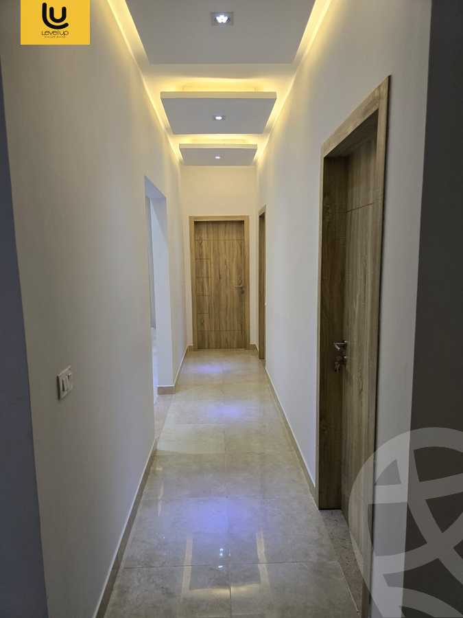 https://aqarmap.com.eg/ar/listing/5465913-for-sale-cairo-new-cairo-compounds-fifth-square