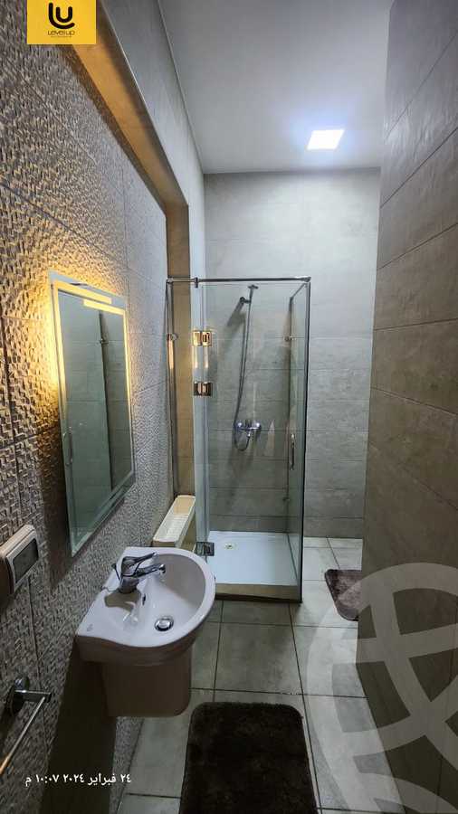 https://aqarmap.com.eg/ar/listing/5465913-for-sale-cairo-new-cairo-compounds-fifth-square