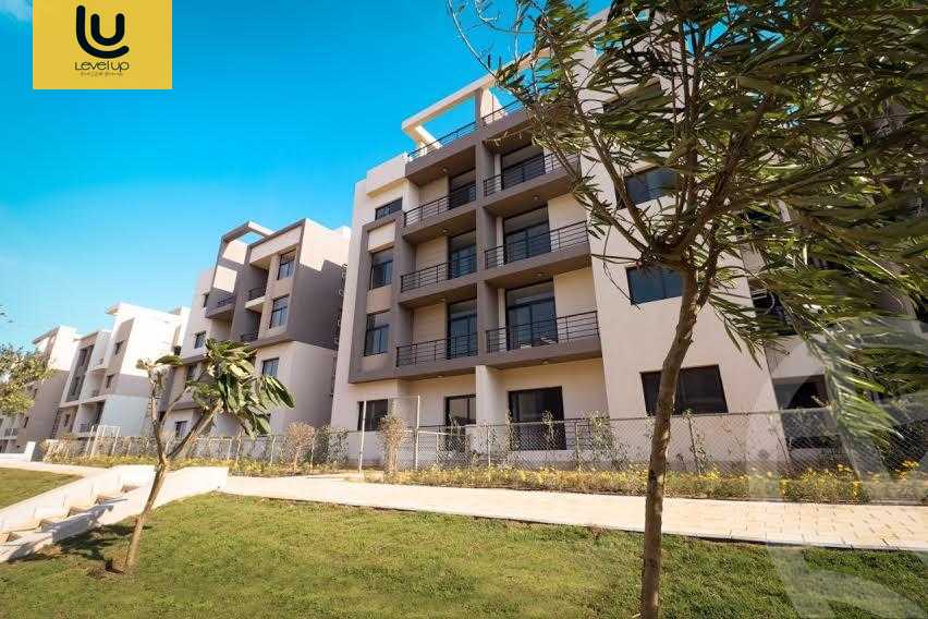 https://aqarmap.com.eg/en/listing/5466078-for-sale-cairo-new-cairo-compounds-fifth-square
