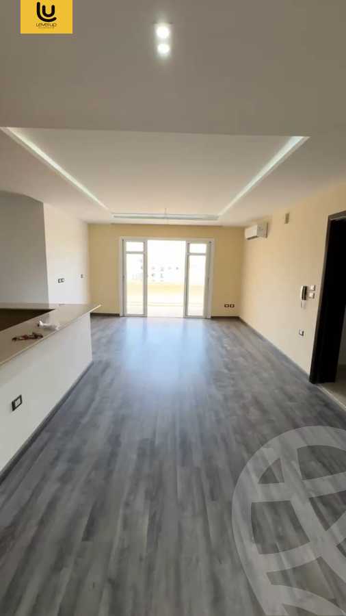 https://aqarmap.com.eg/ar/listing/5502124-for-sale-cairo-new-cairo-compounds-hyde-park-parkway-hyde-park-compound