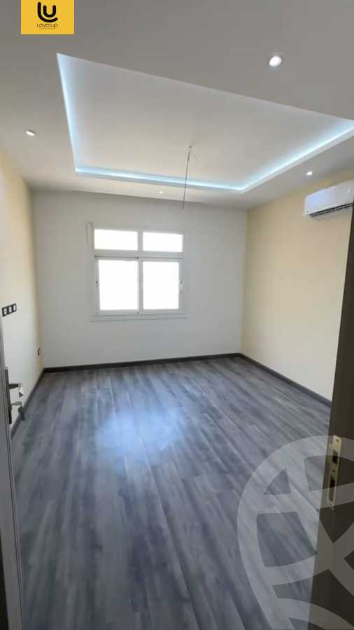 https://aqarmap.com.eg/ar/listing/5502124-for-sale-cairo-new-cairo-compounds-hyde-park-parkway-hyde-park-compound
