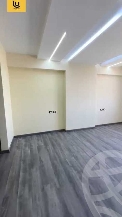 https://aqarmap.com.eg/ar/listing/5502124-for-sale-cairo-new-cairo-compounds-hyde-park-parkway-hyde-park-compound