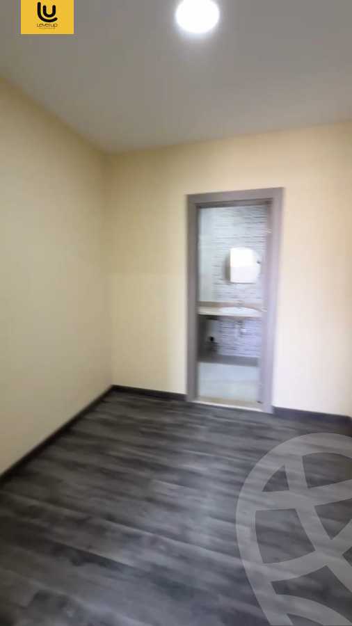 https://aqarmap.com.eg/ar/listing/5502124-for-sale-cairo-new-cairo-compounds-hyde-park-parkway-hyde-park-compound