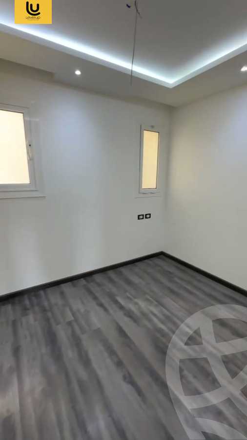 https://aqarmap.com.eg/ar/listing/5502124-for-sale-cairo-new-cairo-compounds-hyde-park-parkway-hyde-park-compound