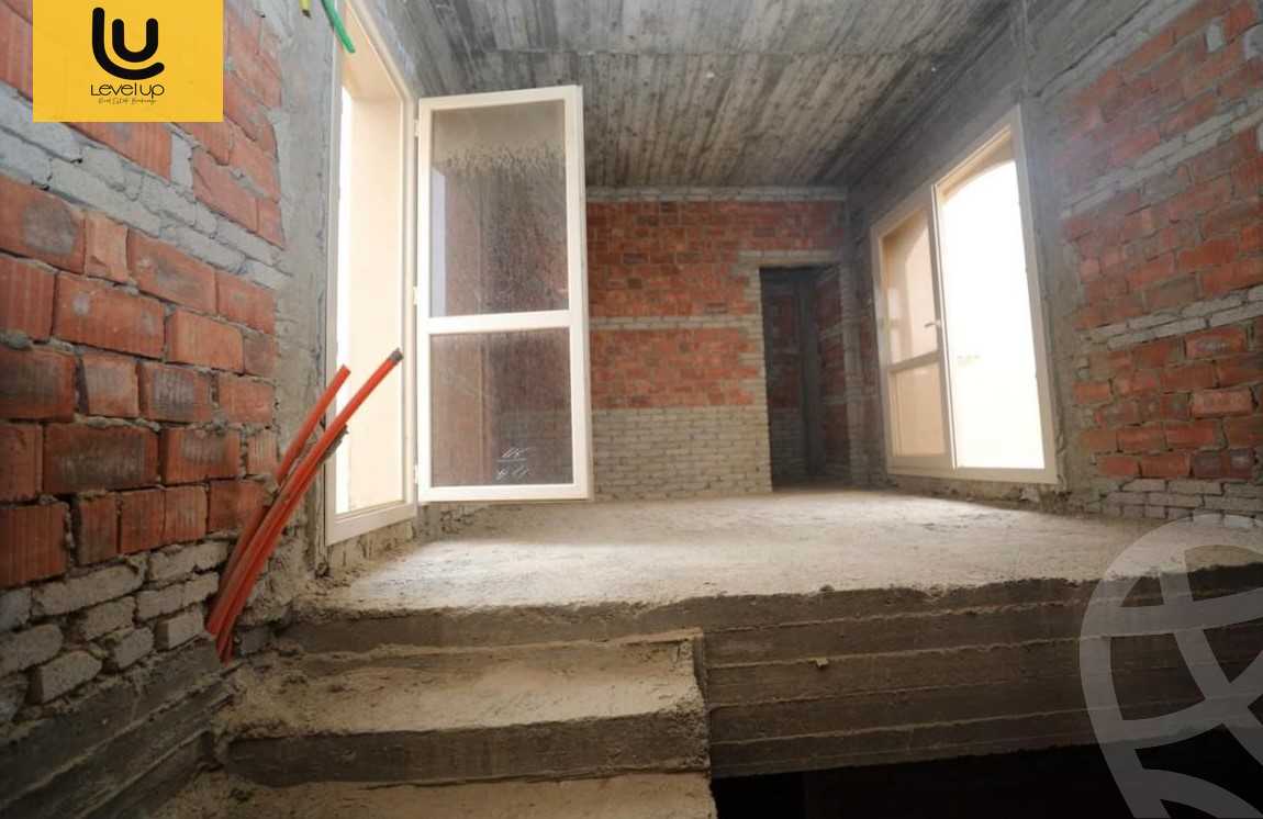 https://aqarmap.com.eg/ar/listing/5516610-for-sale-cairo-new-cairo-compounds-el-patio-oro