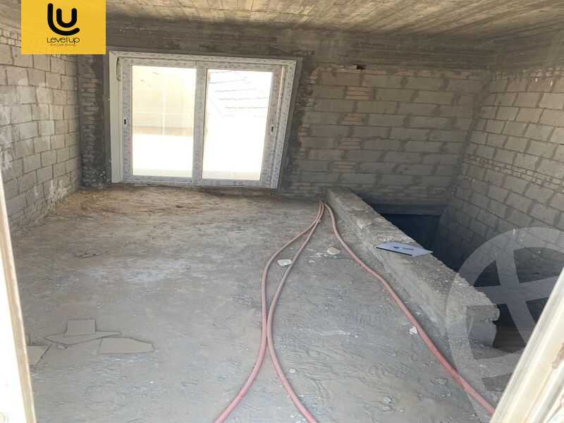 https://aqarmap.com.eg/ar/listing/5520138-for-sale-cairo-new-cairo-compounds-mountain-view-hyde-park