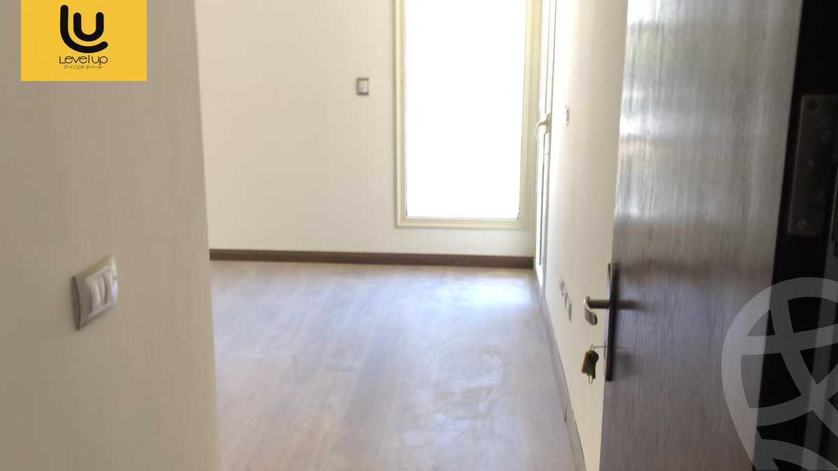 https://aqarmap.com.eg/en/listing/5558157-for-sale-cairo-new-cairo-compounds-jyd