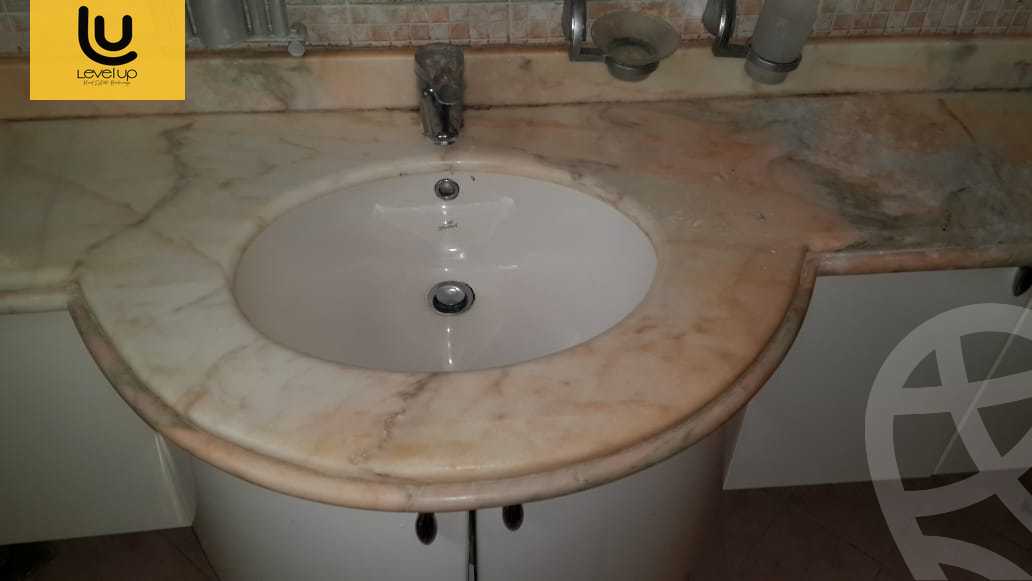 https://aqarmap.com.eg/ar/listing/5574457-for-sale-cairo-new-cairo-lrhb-city-phase-2-el-imam-el-shafei-st