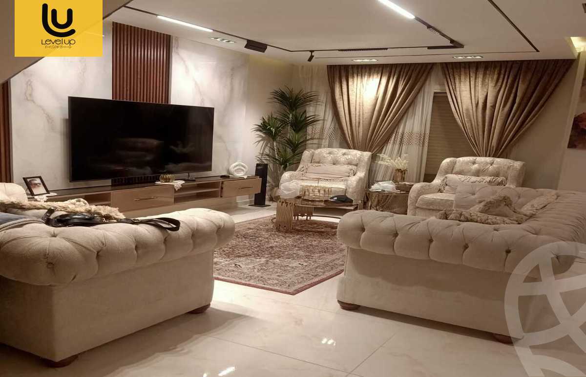 https://aqarmap.com.eg/en/listing/5575377-for-sale-cairo-new-cairo-compounds-stwn-ryzydns-by-ar-y-llttwyr