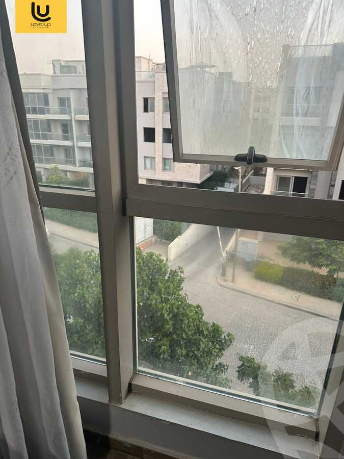 https://aqarmap.com.eg/en/listing/5575414-for-sale-cairo-new-cairo-compounds-galleria-moon-valley