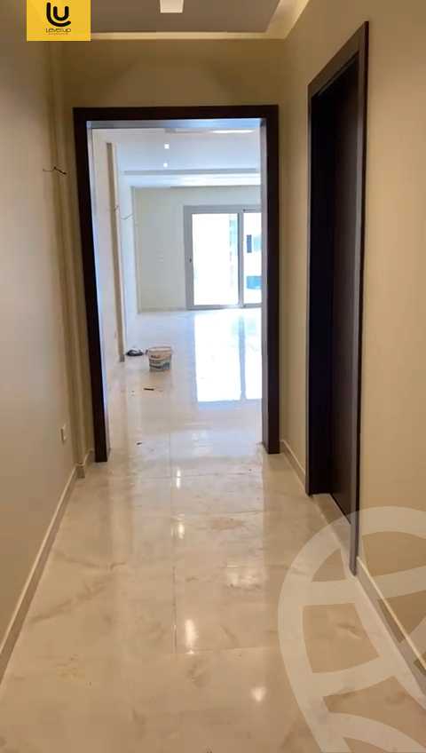https://aqarmap.com.eg/ar/listing/5575499-for-sale-cairo-new-cairo-compounds-moon-valley-2