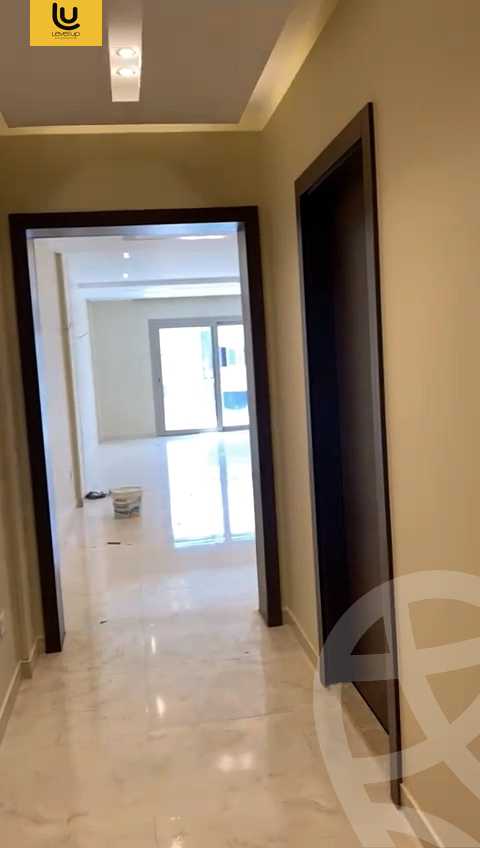 https://aqarmap.com.eg/ar/listing/5575499-for-sale-cairo-new-cairo-compounds-moon-valley-2