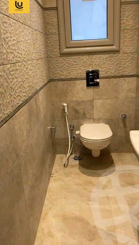 https://aqarmap.com.eg/ar/listing/5575499-for-sale-cairo-new-cairo-compounds-moon-valley-2