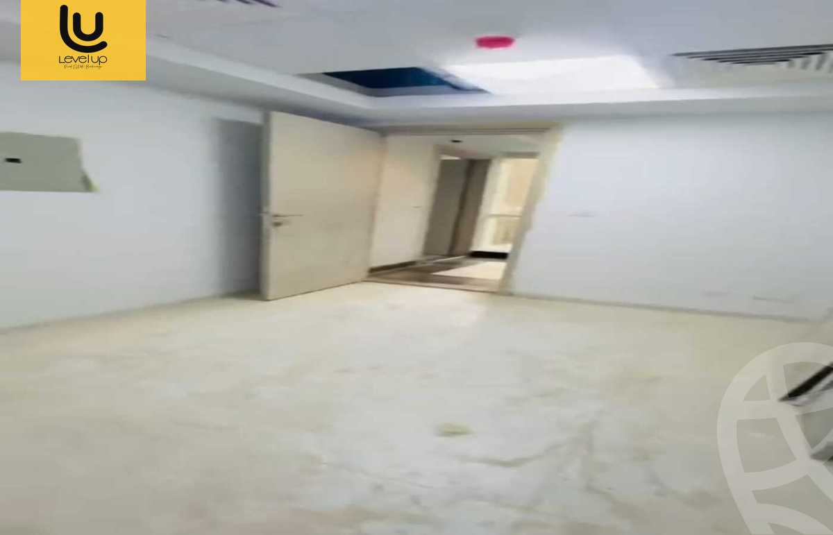 https://aqarmap.com.eg/ar/listing/5575737-for-sale-cairo-new-cairo-compounds-bznys-bls-ktlyst-llttwyr