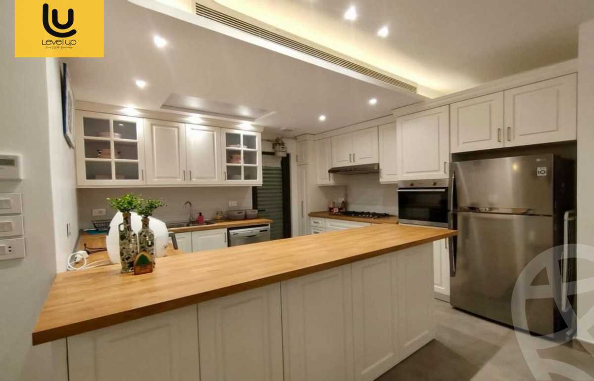 https://aqarmap.com.eg/ar/listing/5615715-for-sale-cairo-new-cairo-compounds-lake-view